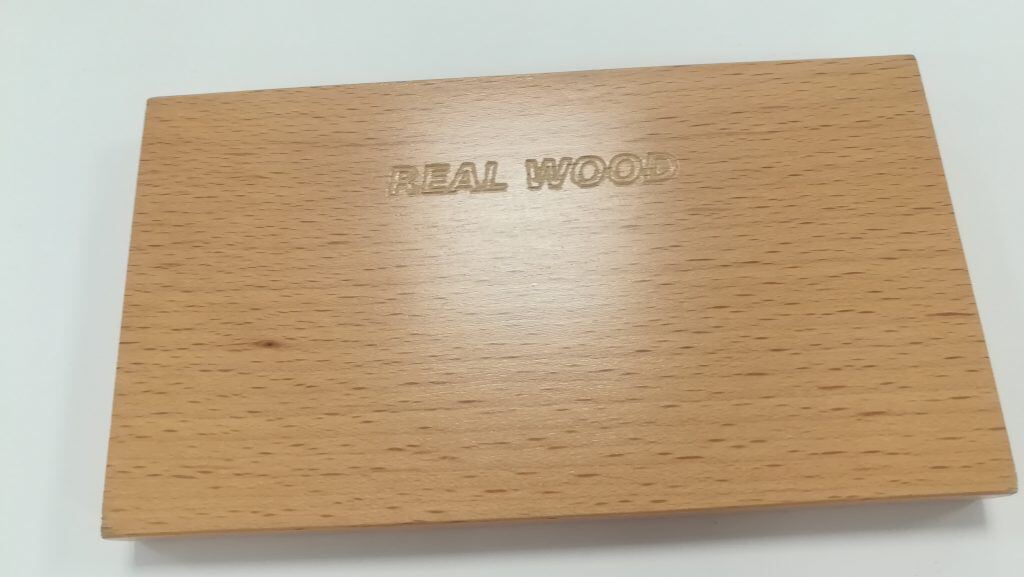 Ritzen_Beschriftung_Holz_Automat_Beschriftung-1024x577